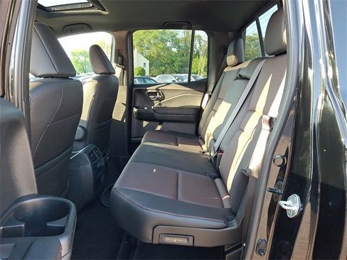 Certified 2022 Honda Ridgeline Black Edition image 10