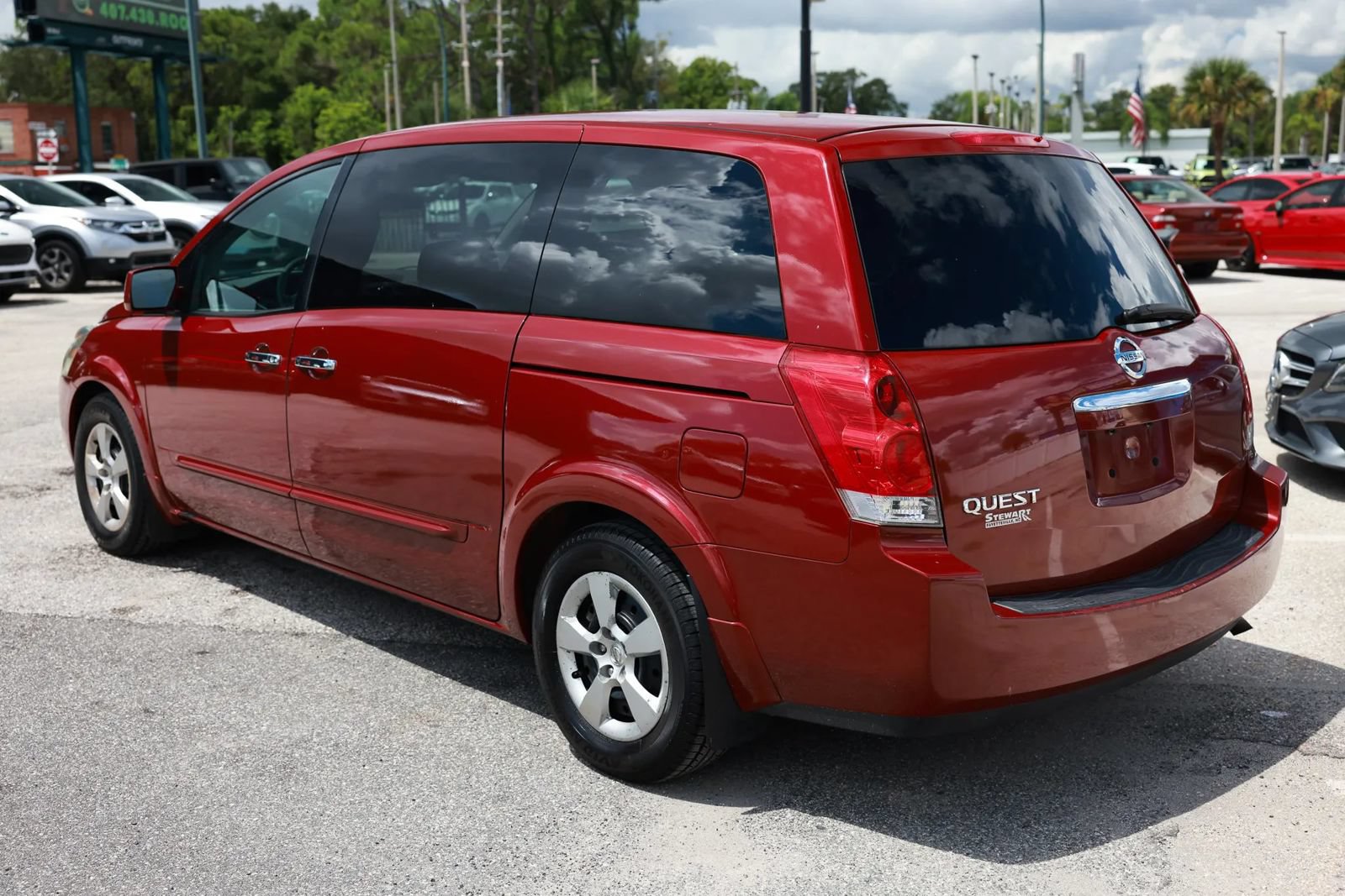 Used 2007 Nissan Quest w/ Seat Pkg FWD image 4