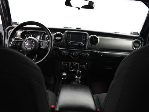 Used 2018 Jeep Wrangler Unlimited Sport S image 22