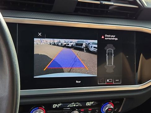 Used 2021 Audi Q3 2.0T Premium w/ Convenience Package image 18