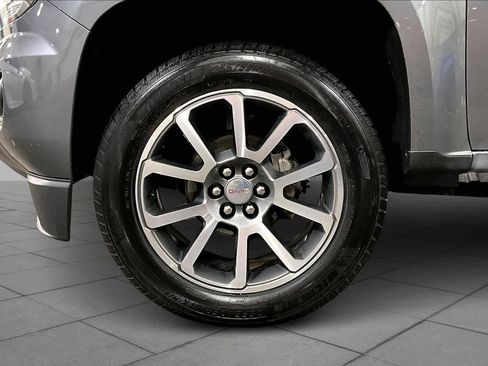 Used 2020 GMC Canyon Denali image 10