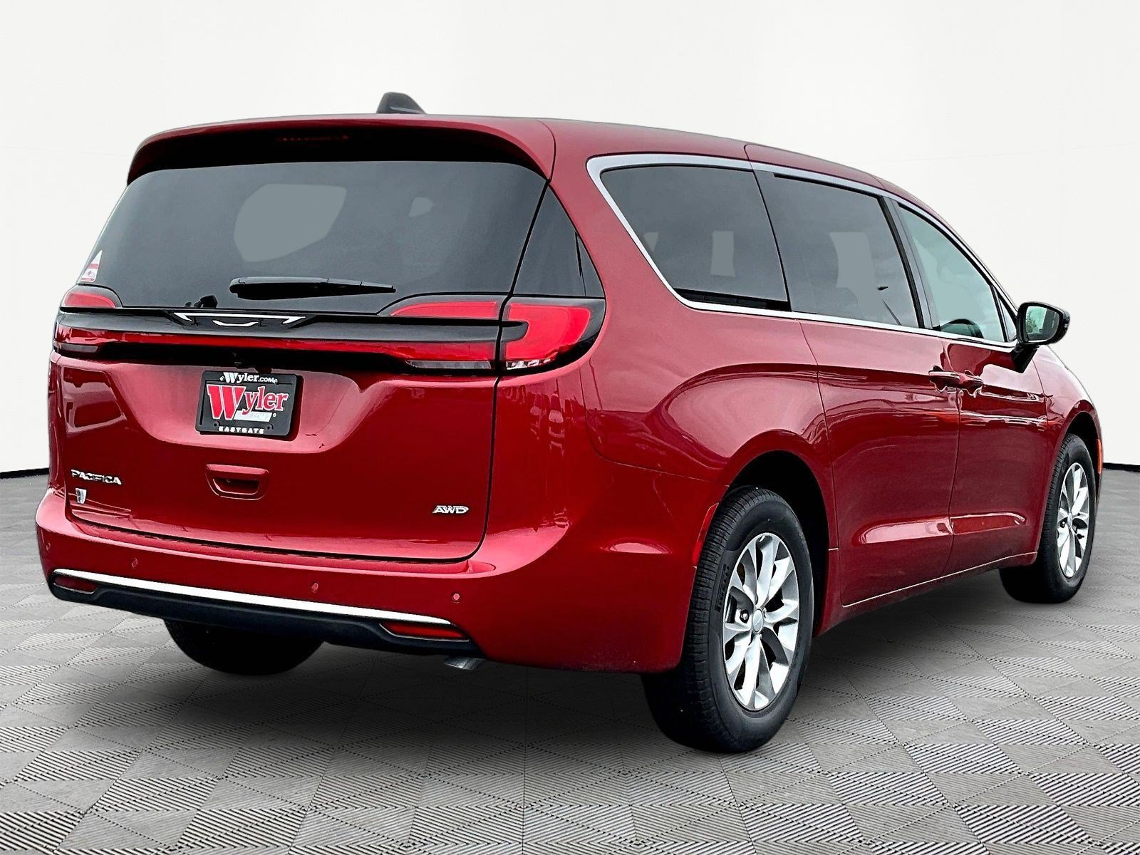 New 2027 Chrysler Pacifica Select AWD/4WD image 7