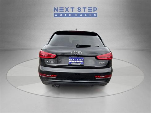 Used 2015 Audi Q3 2.0T Premium Plus w/ Driver Assistance Package image 7