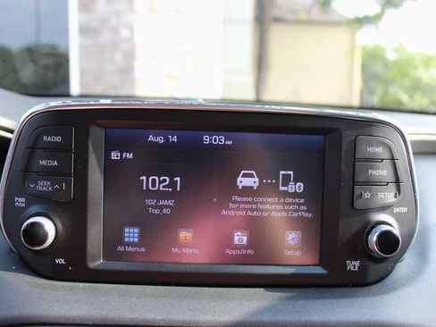 Used 2019 Hyundai Santa Fe Limited FWD image 19