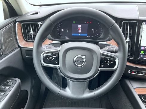 Used 2024 Volvo XC60 B5 Plus w/ Protection Package Premier AWD/4WD image 13