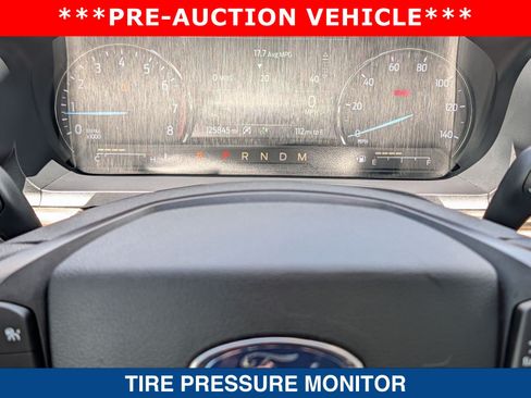 Used 2020 Ford Explorer Limited w/ Class III Trailer Tow Package RWD image 32