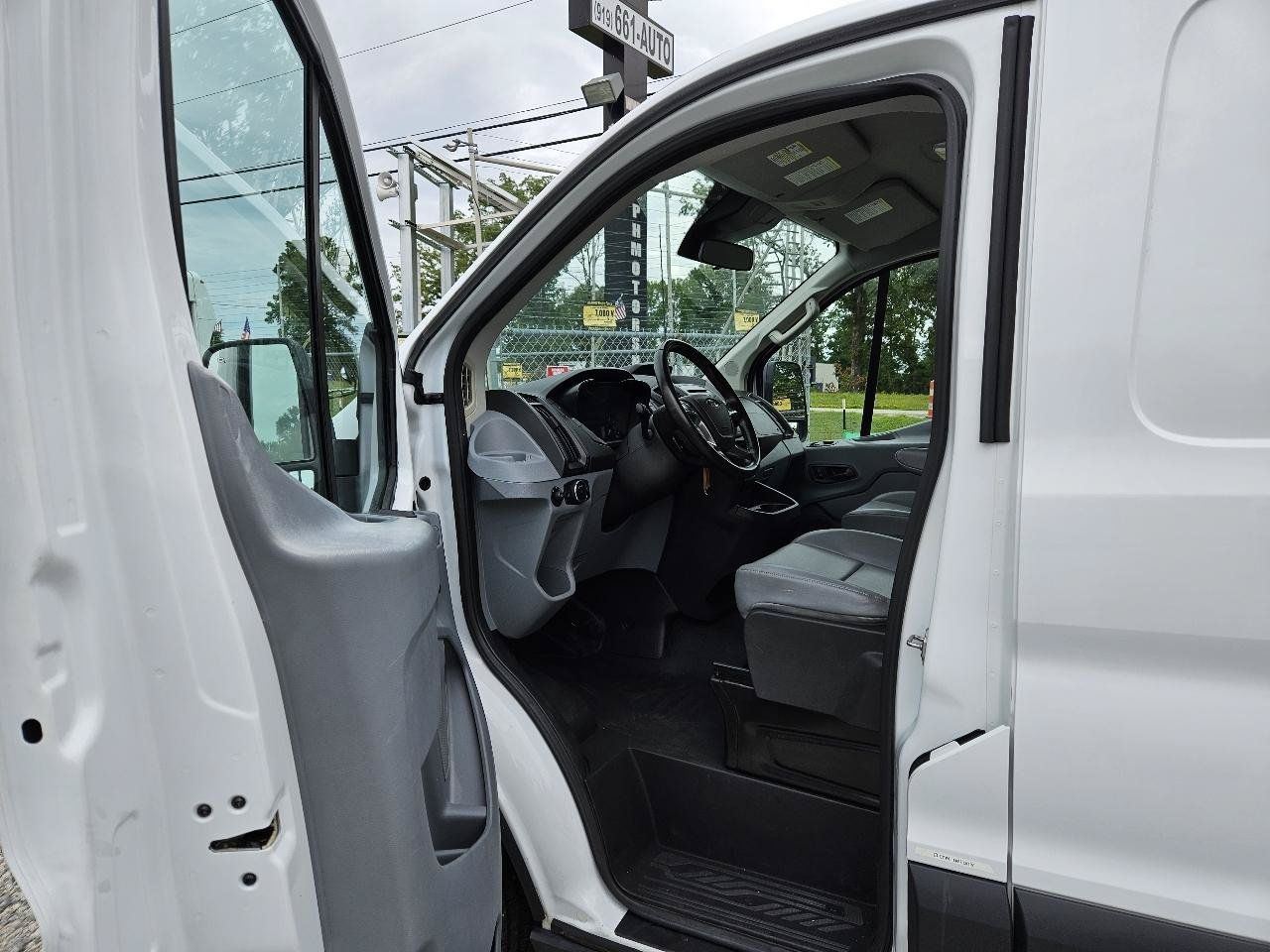 Used 2016 Ford Transit 350 148 Low Roof RWD image 9
