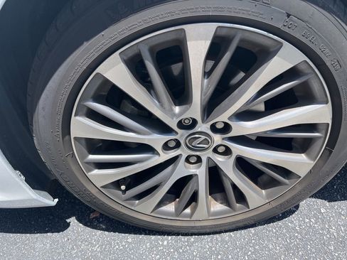 Used 2020 Lexus ES 350 w/ Premium Package FWD image 9