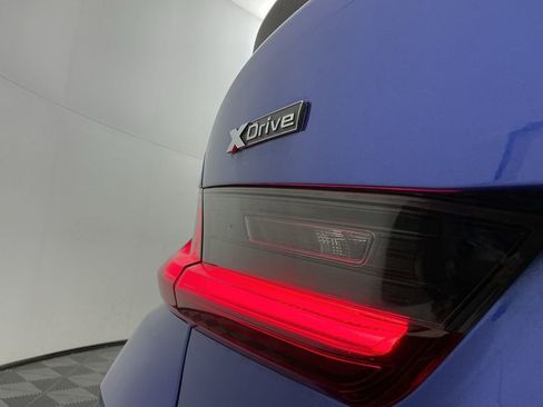 Used 2023 BMW M3 Competition w/ M Carbon Exterior Package image 8