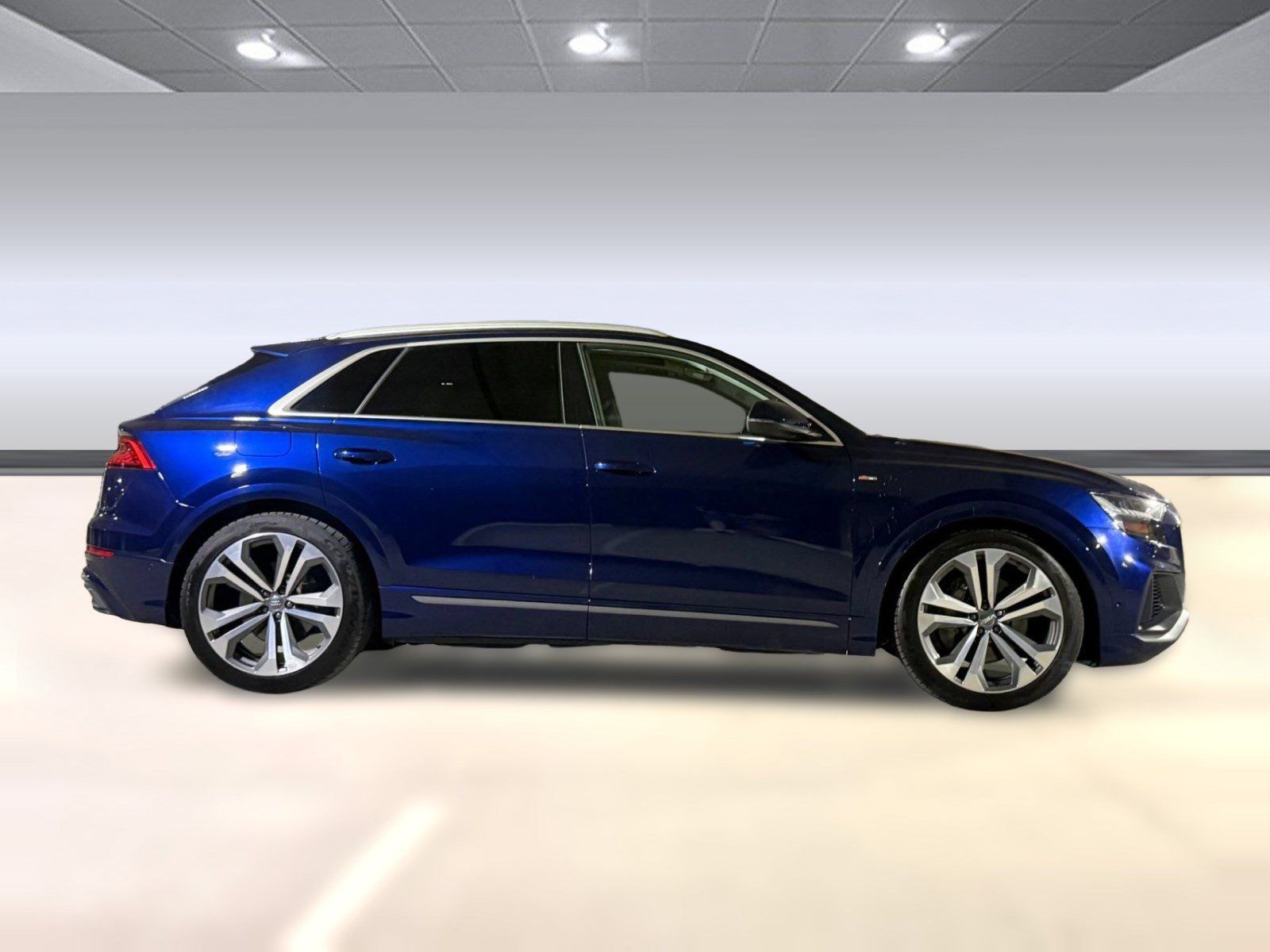 Used 2020 Audi Q8 Prestige w/ Prestige Package AWD/4WD image 8