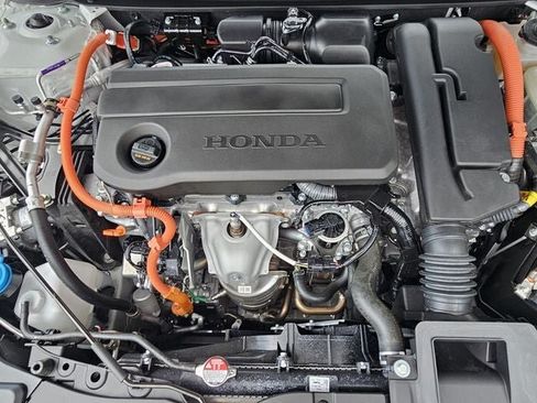 Used 2024 Honda Accord Sport image 38