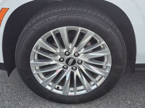 Used 2026 Cadillac Escalade Luxury w/ Touring Package RWD image 9
