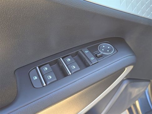 New 2025 Kia Soul LX image 21
