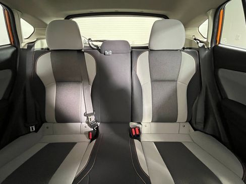 Used 2018 Subaru Crosstrek 2.0i Premium image 18