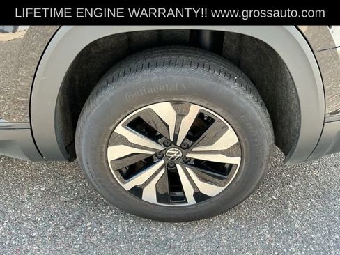 Used 2024 Volkswagen Atlas SE AWD/4WD image 10