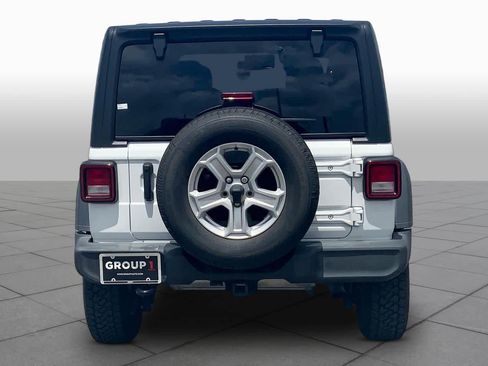 Used 2020 Jeep Wrangler Unlimited Sport S AWD/4WD image 5