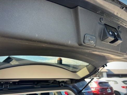 Used 2015 Chevrolet Traverse LT w/ LPO, 'HIT The Road' Package image 21