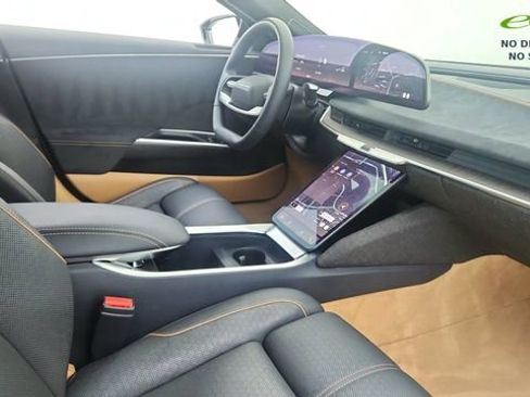 Used 2024 Lucid Air Grand Touring AWD/4WD image 21