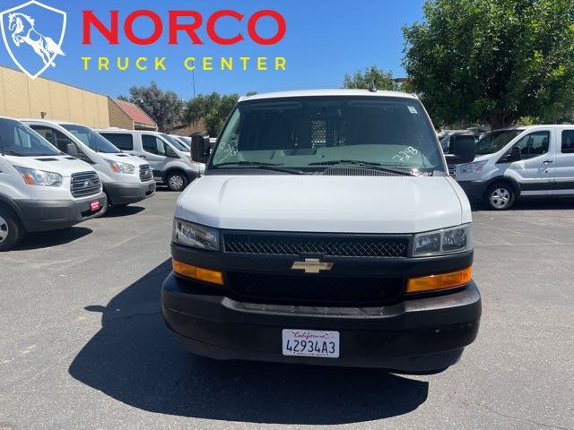 Used 2019 Chevrolet Express 2500 w/ Driver Convenience Package RWD image 17