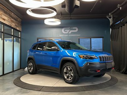 Used 2019 Jeep Cherokee Trailhawk w/ Cold Weather Group