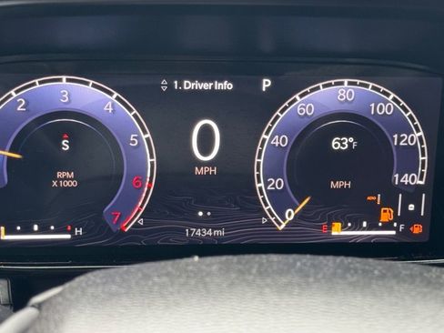 Used 2022 Jeep Wagoneer Series III w/ Rear Seat Video Group 1 image 22