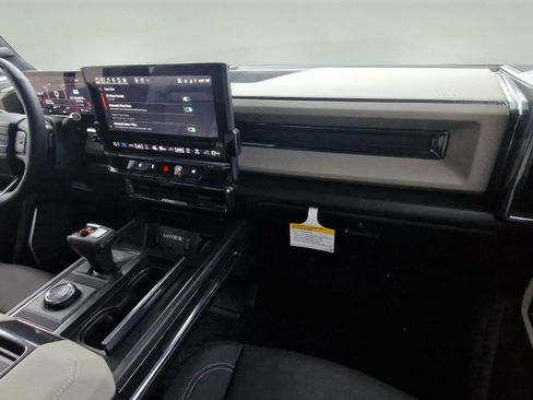 New 2026 GMC Hummer EV SUV image 32