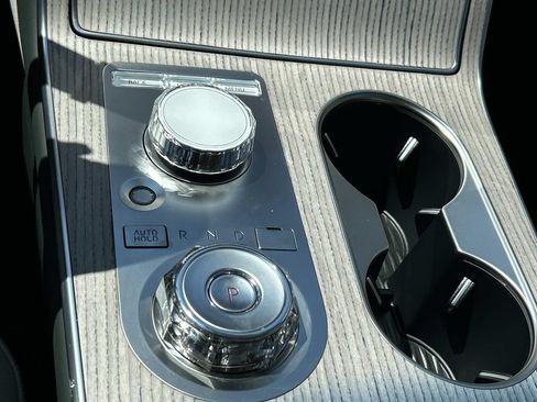 New 2027 Genesis GV80 2.5T Prestige AWD/4WD image 35