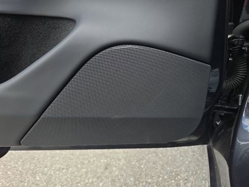 Used 2025 Tesla Model 3 Long Range RWD image 17
