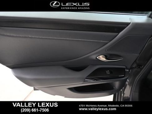 Certified 2025 Lexus ES 300h w/ Premium Package FWD image 17