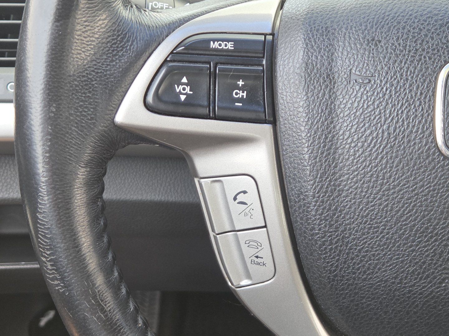 Used 2010 Honda Accord EX-L image 30