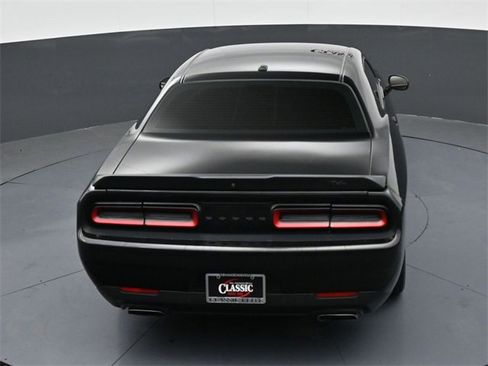 Used 2020 Dodge Challenger R/T w/ Blacktop Package image 21