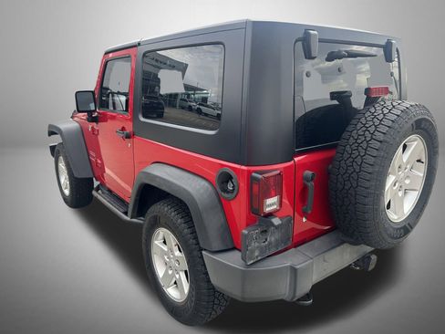 Used 2010 Jeep Wrangler Sport image 2