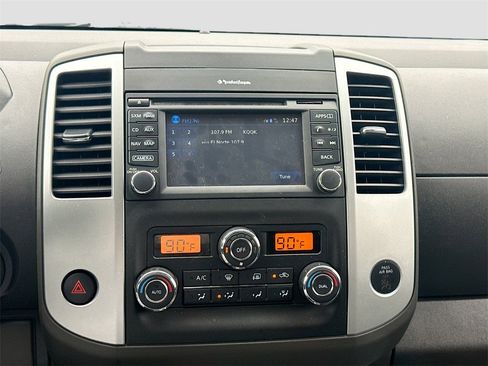 Used 2020 Nissan Frontier PRO-4X image 15