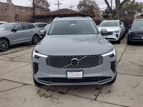 New 2026 Volvo XC90 B6 Ultra w/ Protection Package image 5