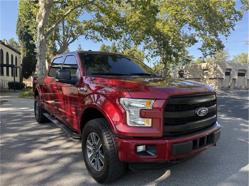 Used 2015 Ford F150 XLT w/ Equipment Group 302A Luxury AWD/4WD image 7