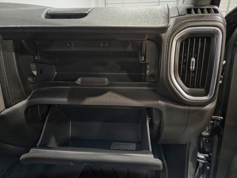 Used 2019 Chevrolet Silverado 1500 LT w/ Texas Edition image 41