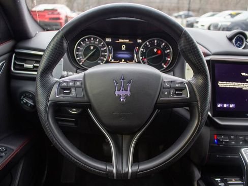 Used 2024 Maserati Ghibli Modena Ultima Q4 AWD/4WD image 13