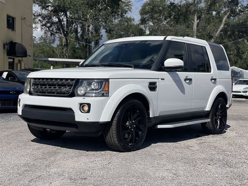 Used 2016 Land Rover LR4 HSE AWD/4WD image 10
