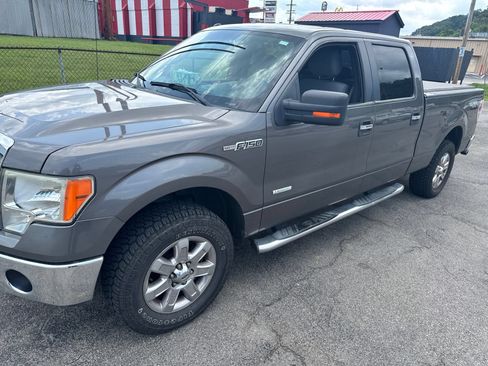 Used 2014 Ford F150 XLT w/ Equipment Group 302A Luxury AWD/4WD image 3