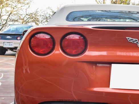 Used 2006 Chevrolet Corvette Convertible w/ Preferred Equipment Group image 66