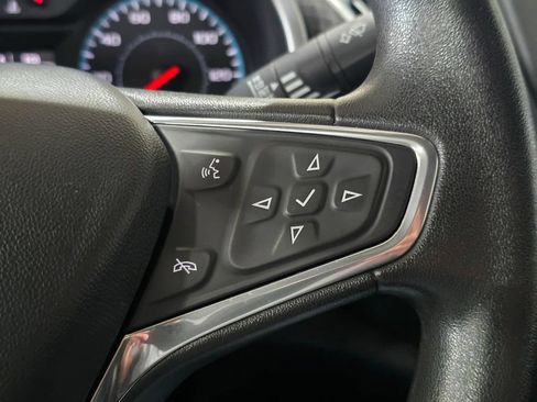 Used 2017 Chevrolet Malibu LS FWD image 17