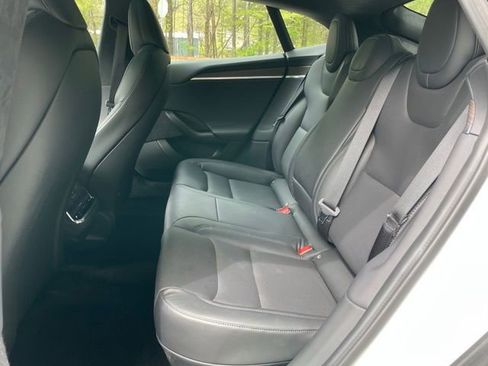 Used 2023 Tesla Model S image 15