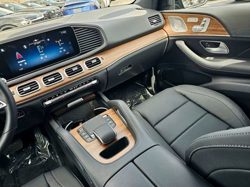 Certified 2026 Mercedes-Benz GLE 450 4MATIC image 32