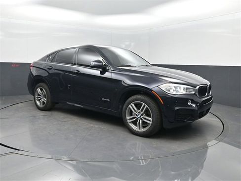Used 2019 BMW X6 sDrive35i w/ M Sport Package image 35