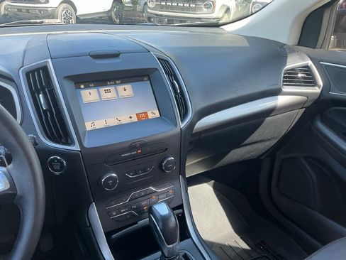 Used 2018 Ford Edge SEL w/ Equipment Group 201A FWD image 42