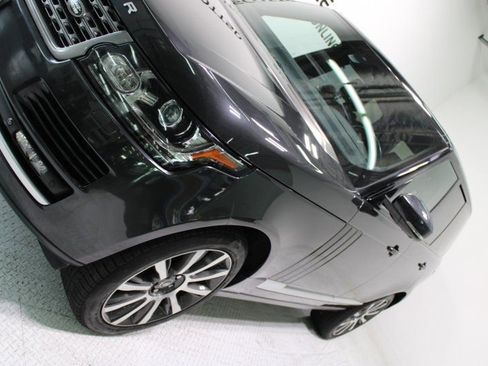Used 2014 Land Rover Range Rover image 21