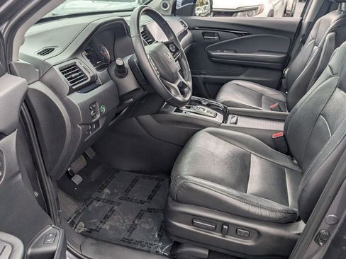 Used 2019 Honda Pilot Elite image 11