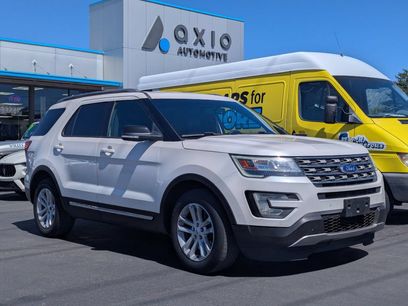 Used 2017 Ford Explorer XLT w/ Equipment Group 202A