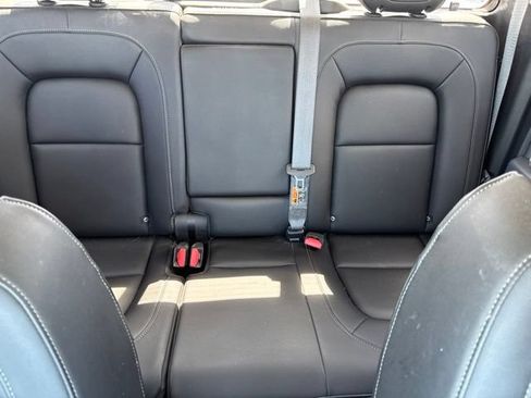 Used 2019 Chevrolet Colorado Z71 AWD/4WD image 38