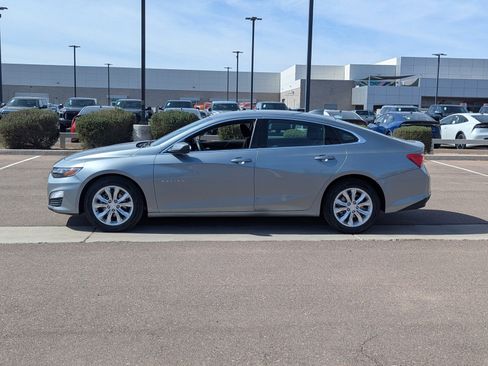 Certified 2024 Chevrolet Malibu LT image 2